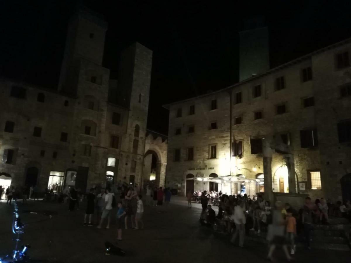 Nel Chianti Lungo La Francigena Colle Val D'Elsa Exterior foto