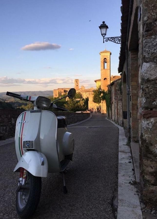 Nel Chianti Lungo La Francigena Colle Val D'Elsa Exterior foto