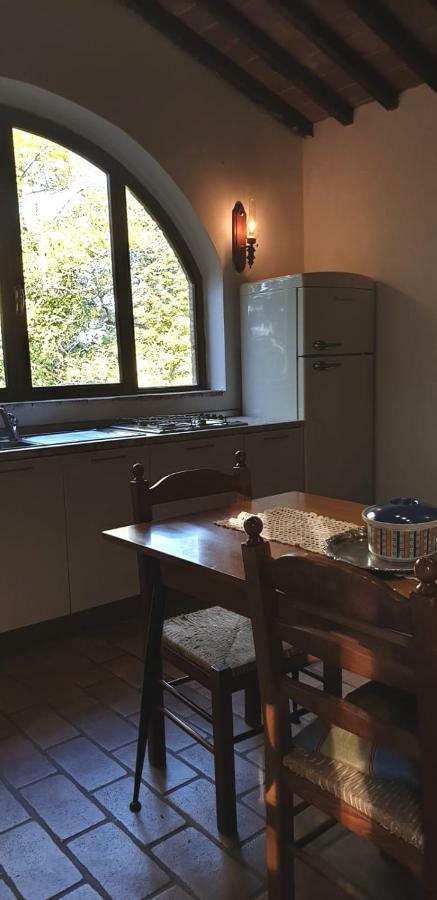 Nel Chianti Lungo La Francigena Colle Val D'Elsa Exterior foto